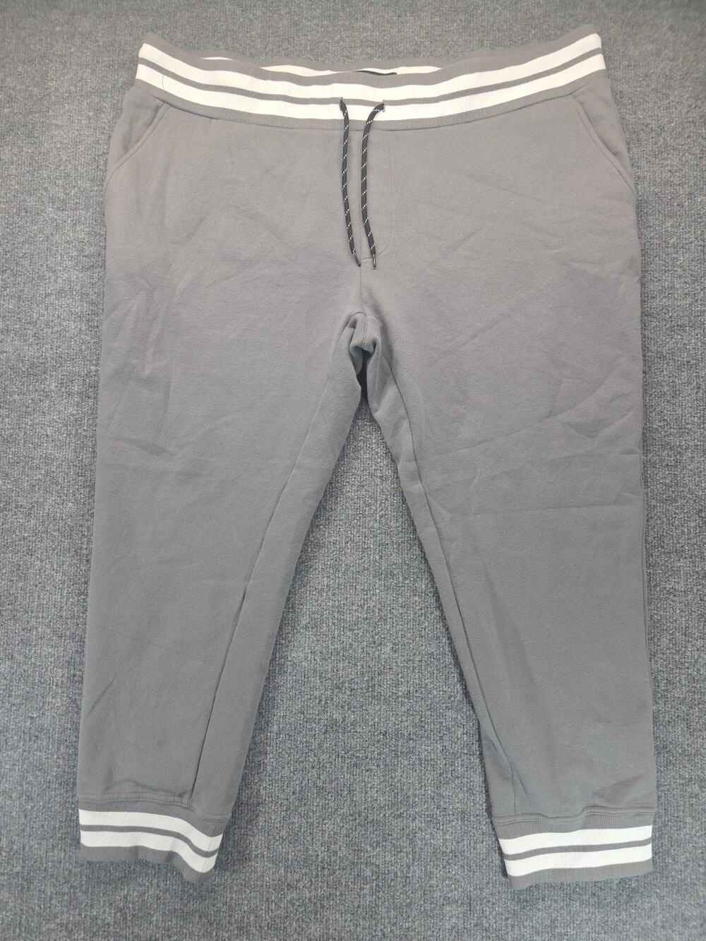 Edgar + Ash Men's 2XL Joggers Gray Fleece Sweatpants Striped Waistband &